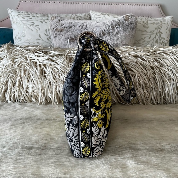 VERA BRADLEY Baroque Holiday 2010 Tote Black Yellow White Gray Y2K Hobo Quilted - Picture 6 of 11